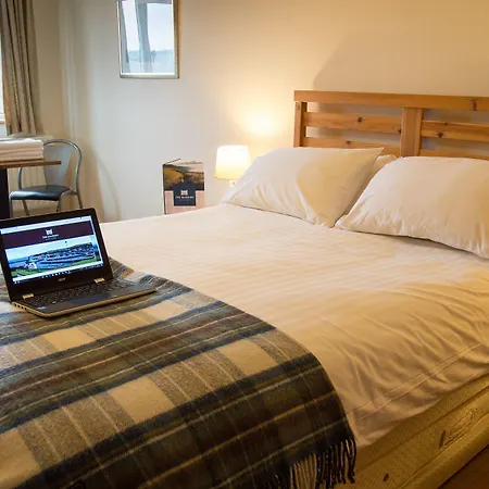 Nocleg ze śniadaniem The Mansion 3*