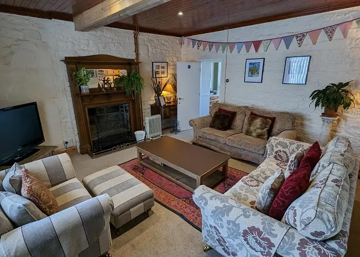 The Mansion 3* Whitehaven