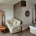 The Mansion 3* Whitehaven