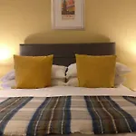 The Mansion Bed & Breakfast 3*